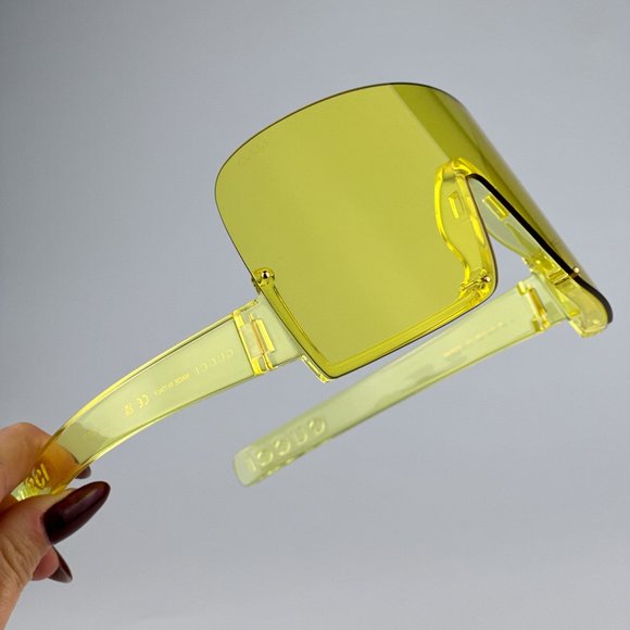 Gucci GG1631S 009 BRAND NEW Sunglasses Yellow Shield Unisex GG 1631S - Picture 8 of 13